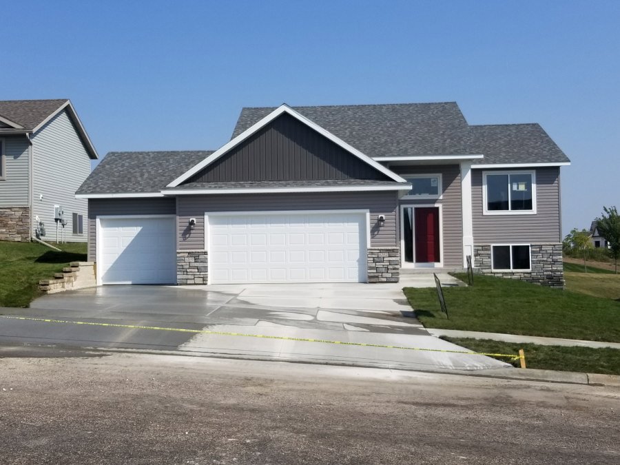 Gallery Bigelow & Lennon Construction, LLC